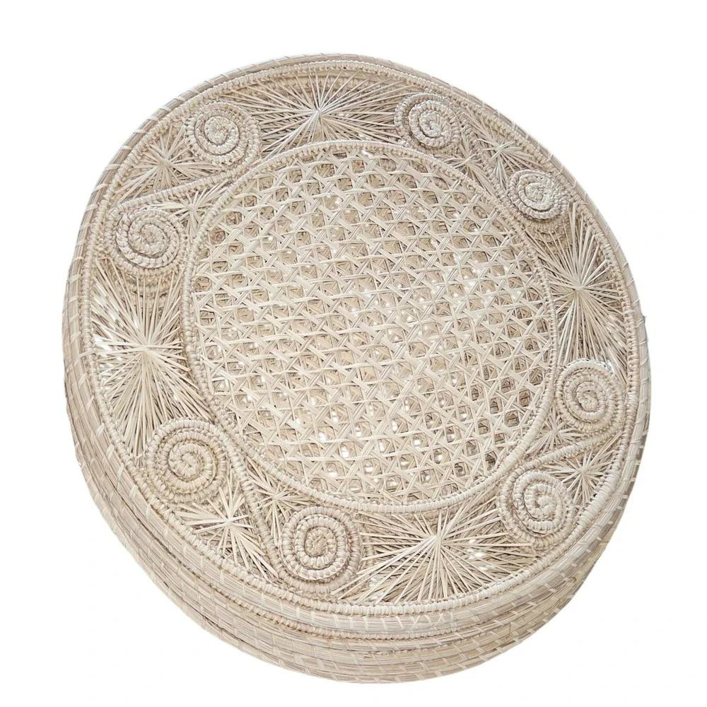La Caleñita Natural Iraca Palm Fiber Handwoven Placemats Setx6 Made in Colombia